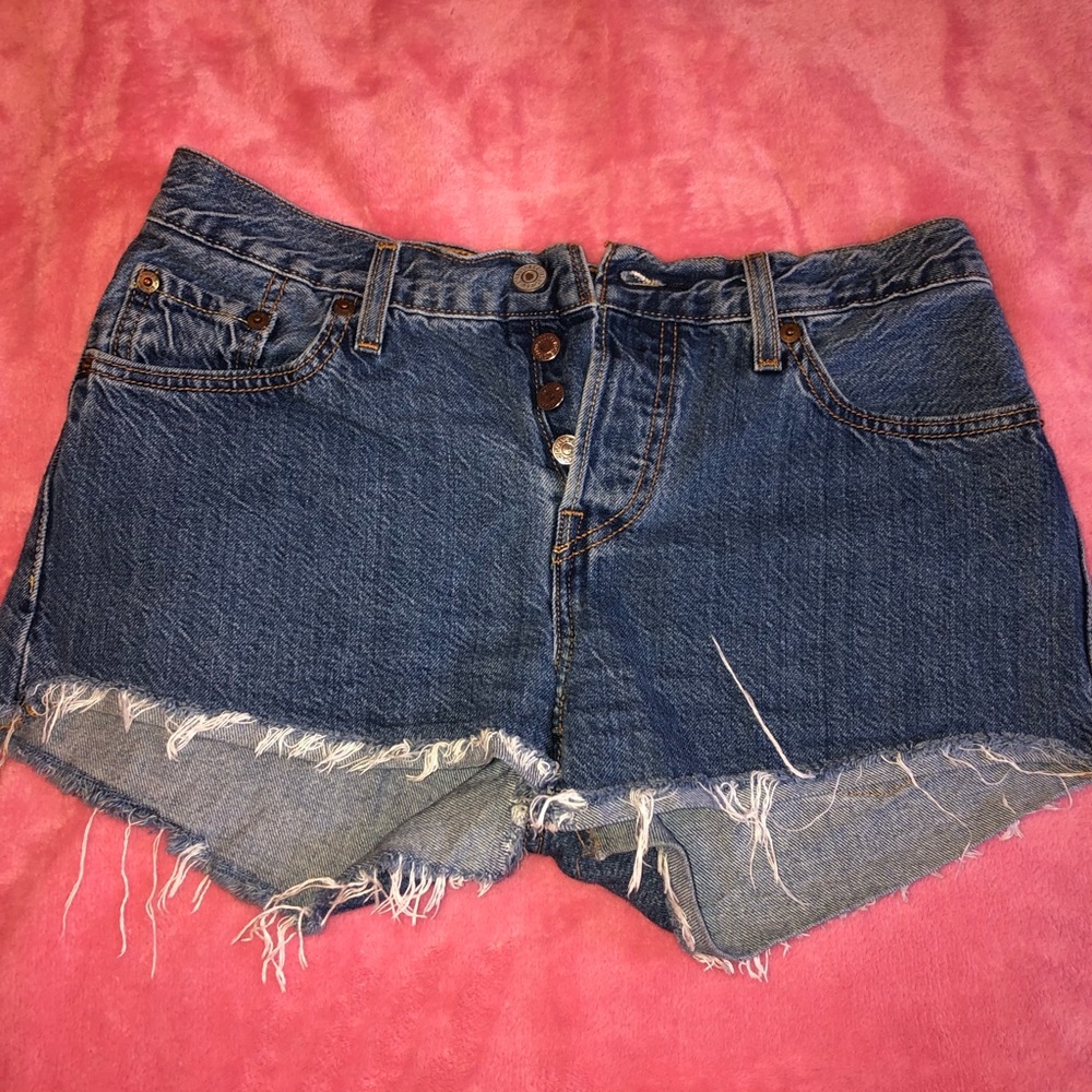 Levi’s dark wash 501 shorts
